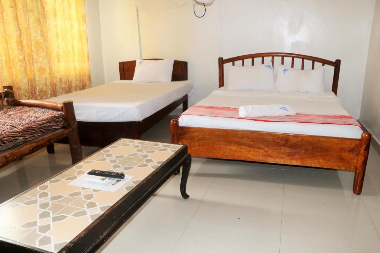 Sanana Conference Center And Holiday Resort Mombasa Exterior foto