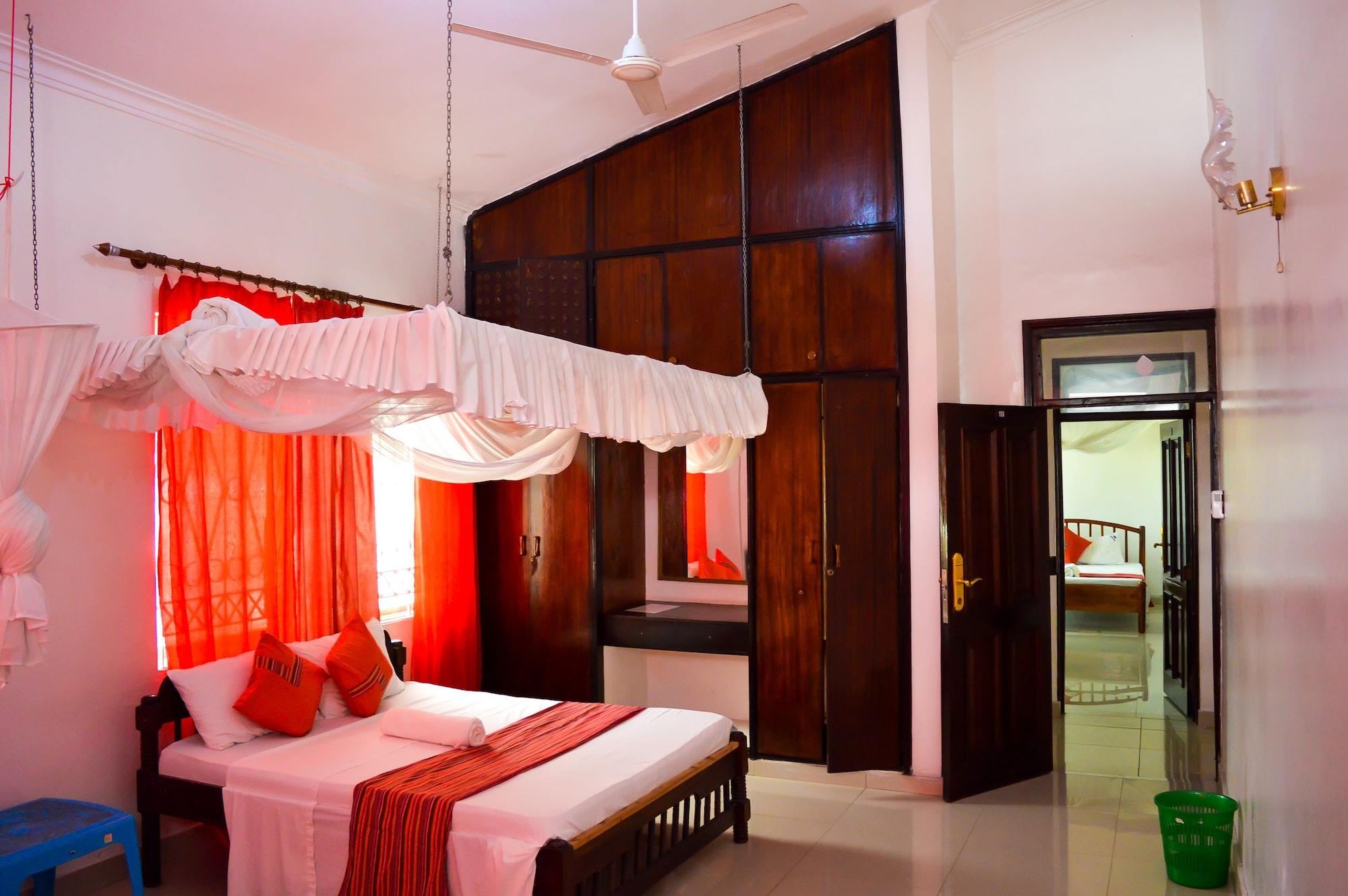 Sanana Conference Center And Holiday Resort Mombasa Exterior foto
