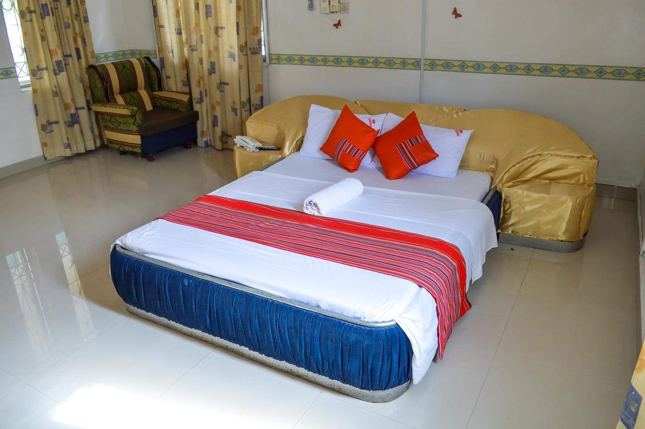 Sanana Conference Center And Holiday Resort Mombasa Exterior foto