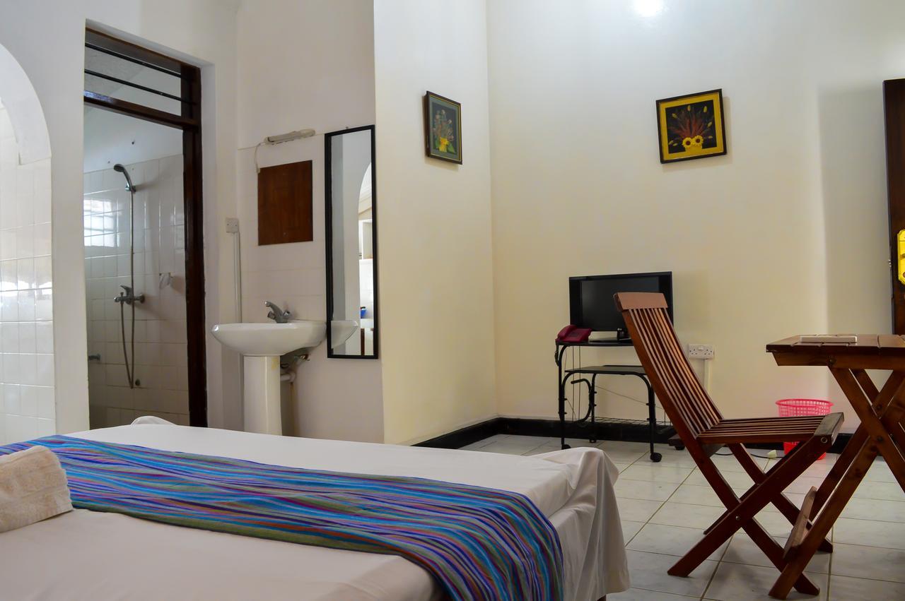 Sanana Conference Center And Holiday Resort Mombasa Exterior foto
